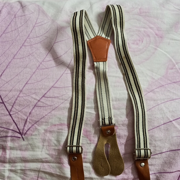 Gallis - Picture 2 of 3